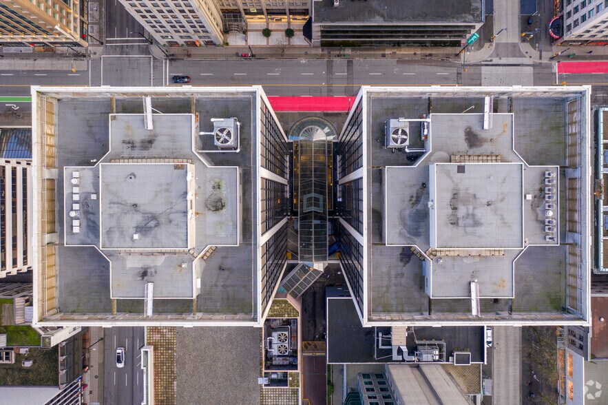 More Photos Of 700 W Pender St, Vancouver Office For Lease