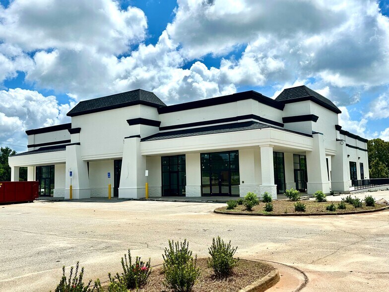 Primary Photo Of 1325 Washington St, Perry Freestanding For Lease