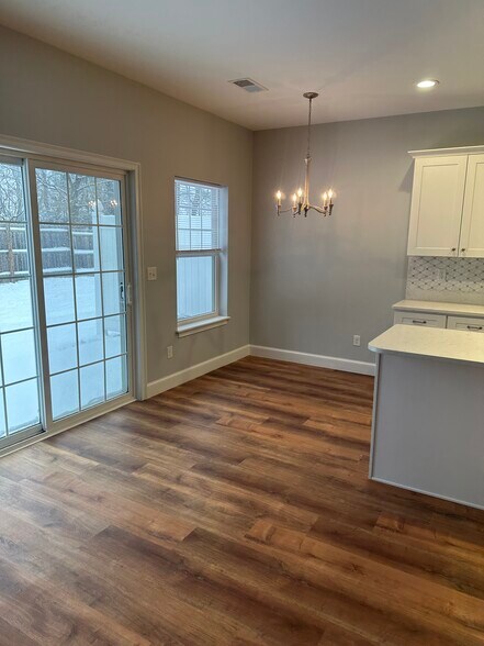 More Photos Of Ridge Manor Court, Niskayuna Apartments For Sale