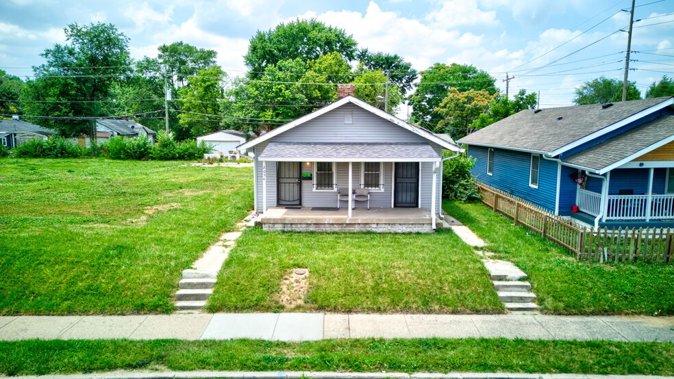 Primary Photo Of 2044 N Olney St, Indianapolis Land For Sale