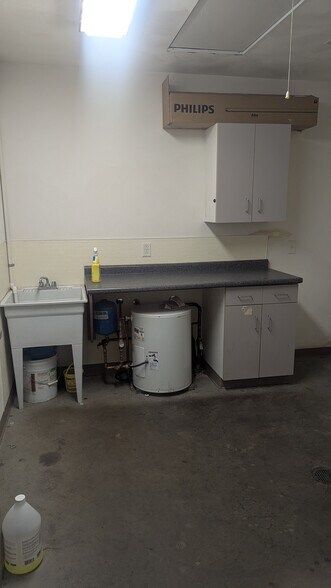 More Photos Of 3525 W Main St, Belleville Industrial For Sale
