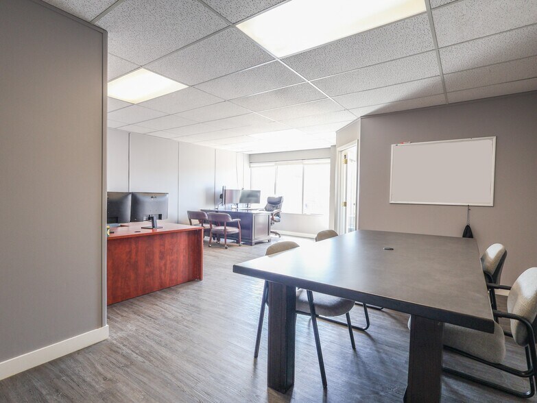 More Photos Of 5002 50 st, Stettler Flex For Sale