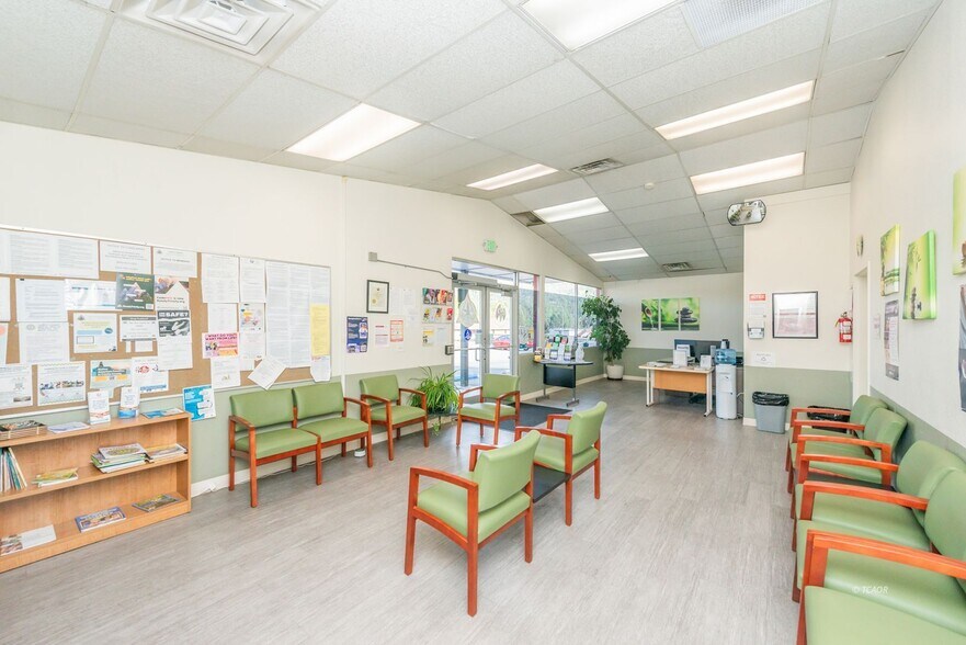 More Photos Of 1450 Main St, Weaverville Office For Sale