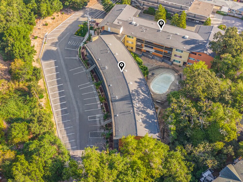 More Photos Of 195 Los Robles Rd, Novato Apartments For Sale