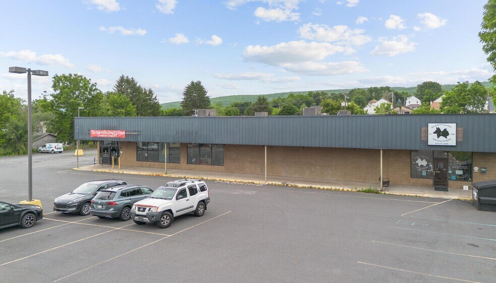 More Photos Of 629 S Main St, Old Forge Freestanding For Lease