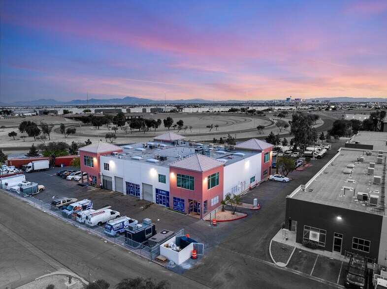 More Photos Of 4570 Donovan Way, North Las Vegas Light Distribution For Sale