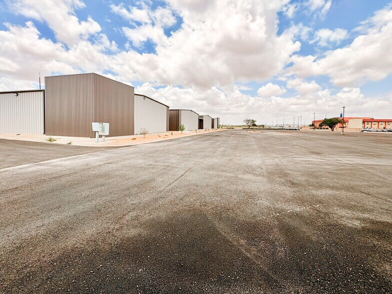 More Photos Of 9930 W Highway 80, Midland Office For Sale