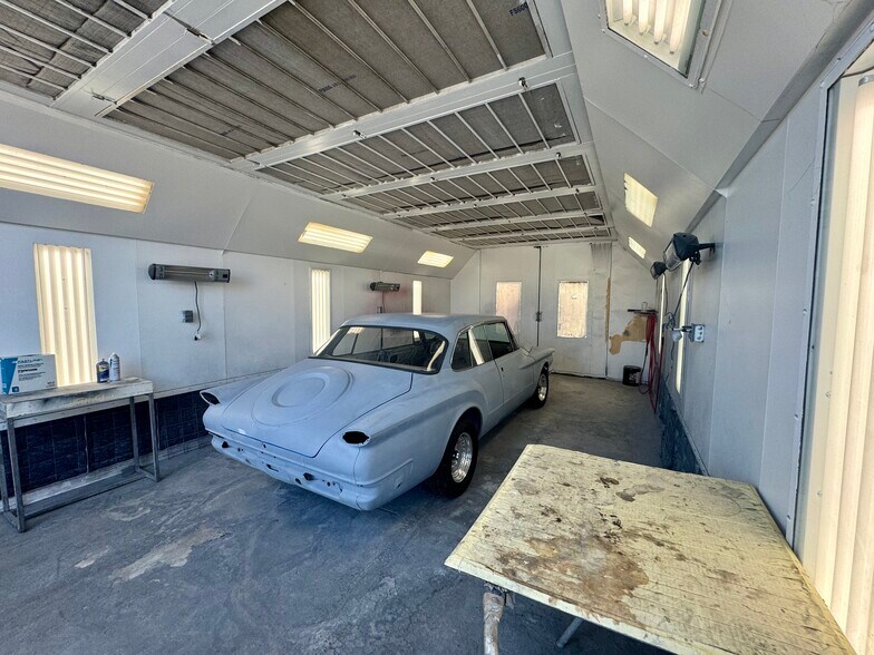 More Photos Of 1211 E Yosemite Ave, Madera Auto Repair For Sale
