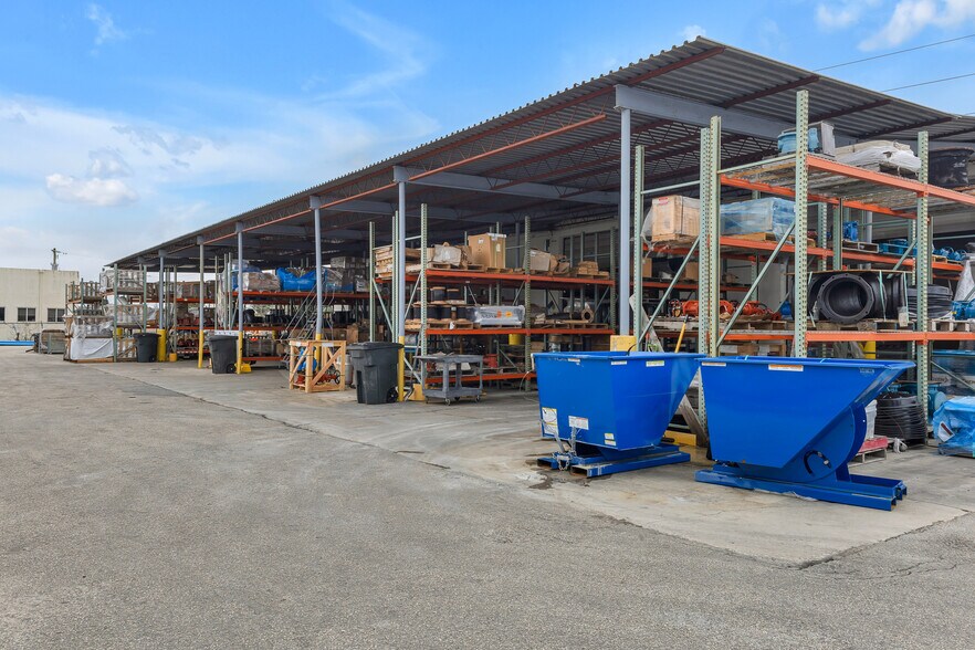 More Photos Of 4310 NW 10th Ave, Oakland Park Warehouse For Lease