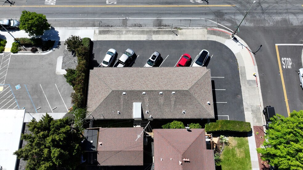 More Photos Of 841-843 Malone Rd, San Jose Office For Sale