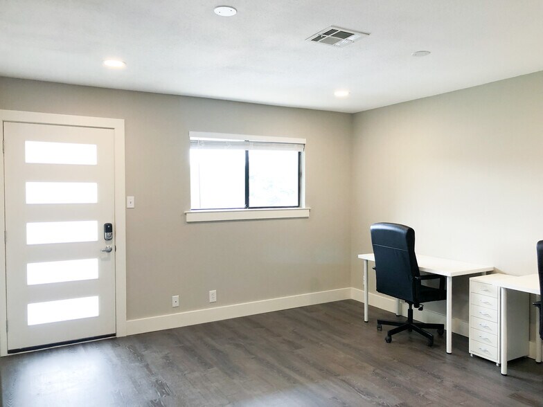 More Photos Of 9410 Anderson Mill Rd, Austin Loft Creative Space For Sale
