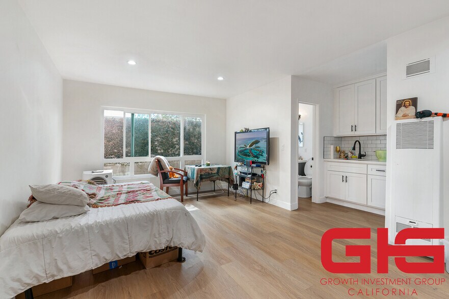 More Photos Of 259 N Euclid Ave, Pasadena Apartments For Sale