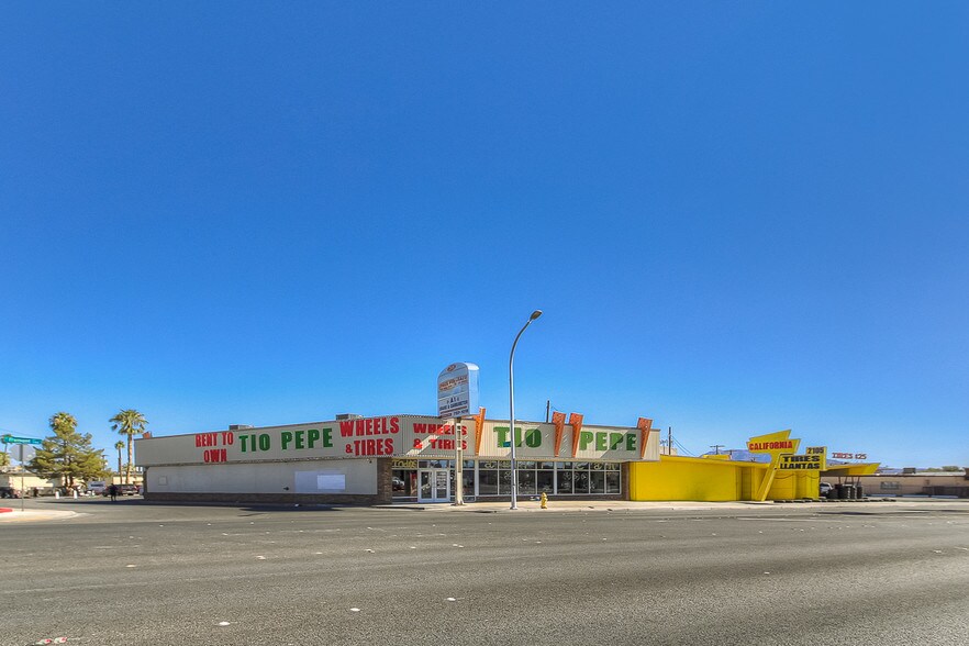 More Photos Of 2101 Fremont St, Las Vegas Warehouse For Lease