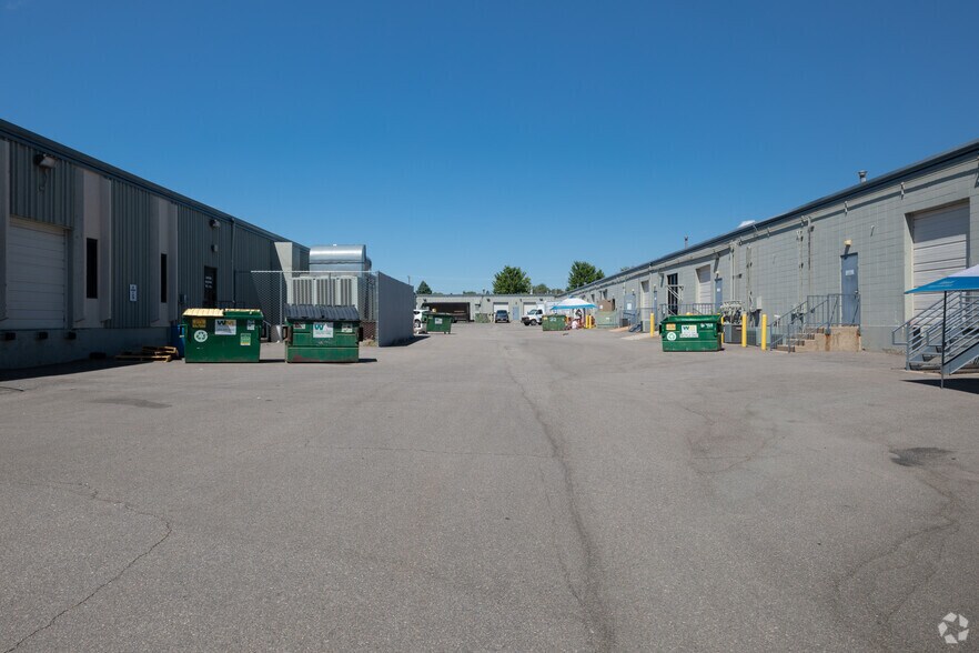 More Photos Of 7000 Broadway, Denver Warehouse For Lease