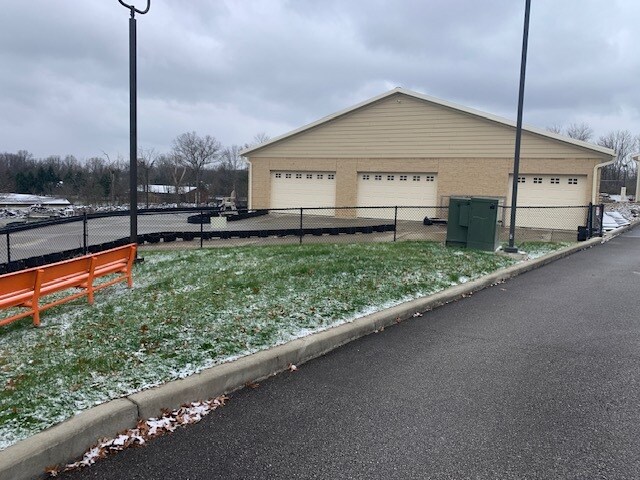 More Photos Of 4800 Massillon Rd, North Canton Sports And Entertainment For Sale