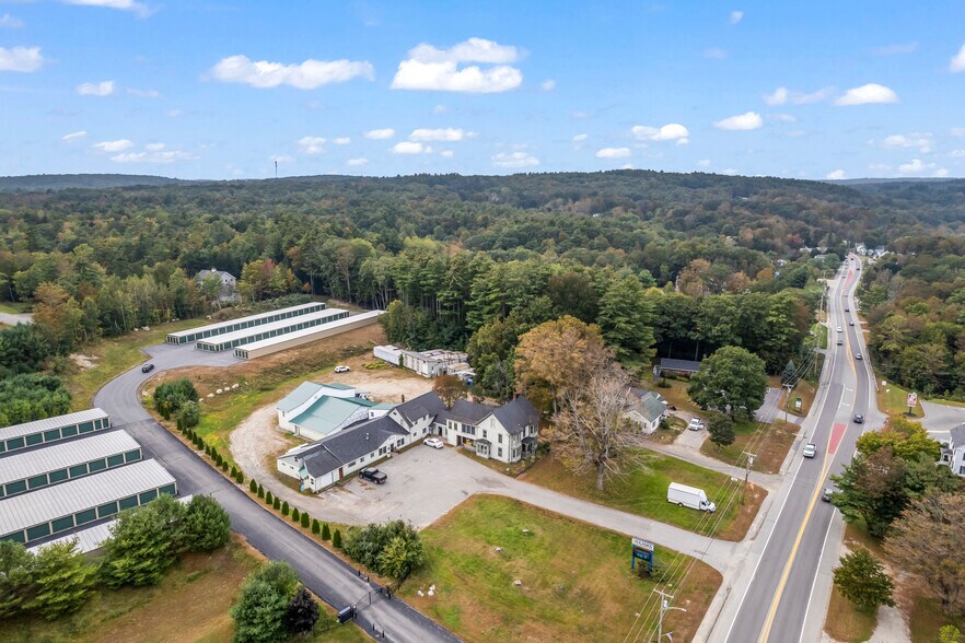 More Photos Of 680 Maine Ave, Farmingdale Storefront Retail Office For Lease