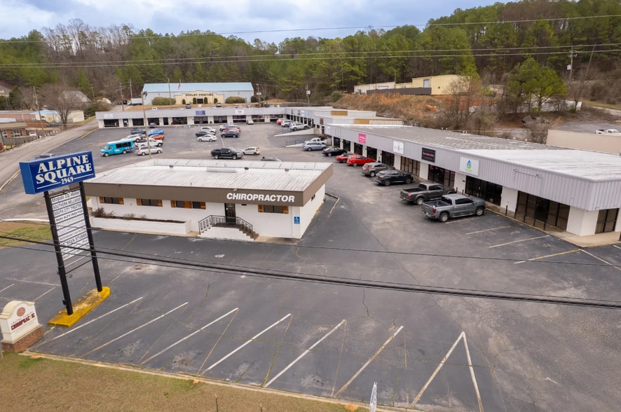 Primary Photo Of 2969 Pelham Pky, Pelham General Retail For Lease