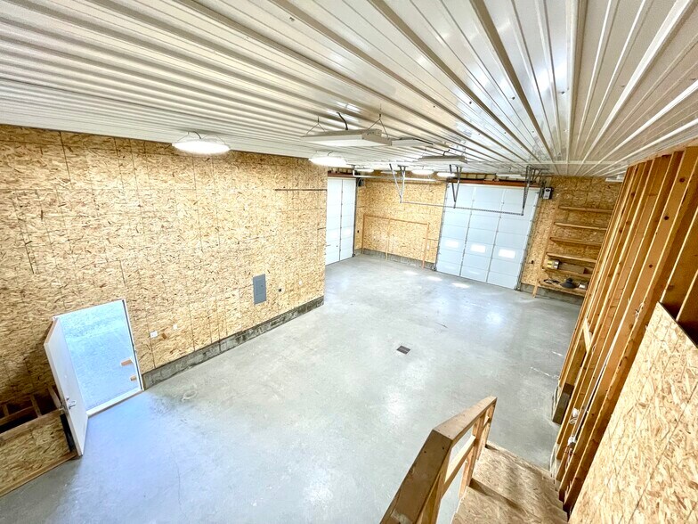 More Photos Of 7601 WA-270, Pullman Flex For Lease
