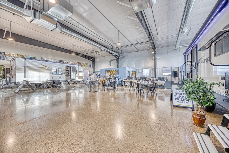 More Photos Of 3928 Tri Hill Frontage Rd, Great Falls Auto Dealership For Sale