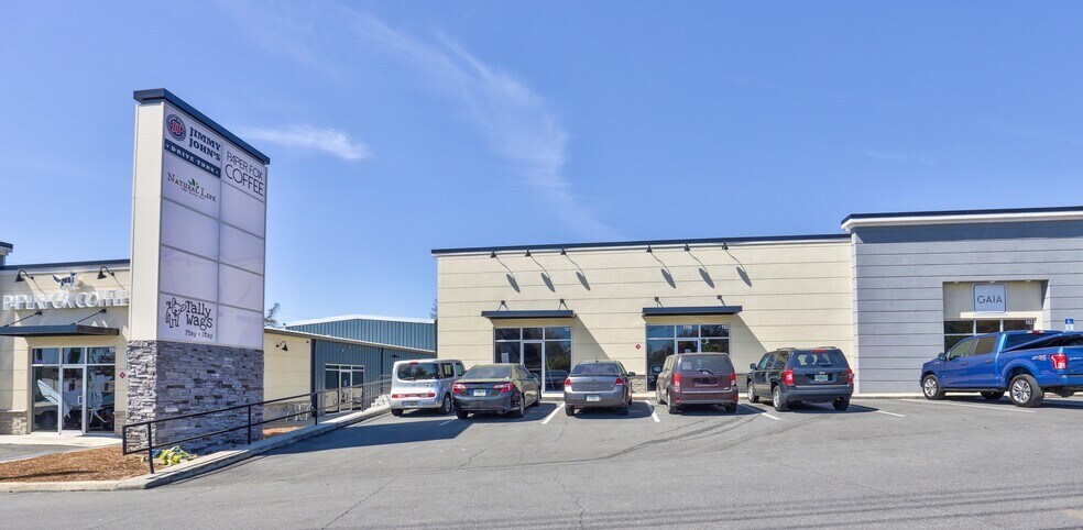More Photos Of 1706 Capital Cir NE, Tallahassee General Retail For Lease