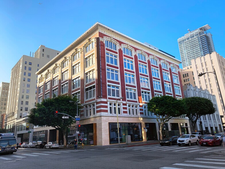 More Photos Of 712 S Olive St, Los Angeles Office For Lease