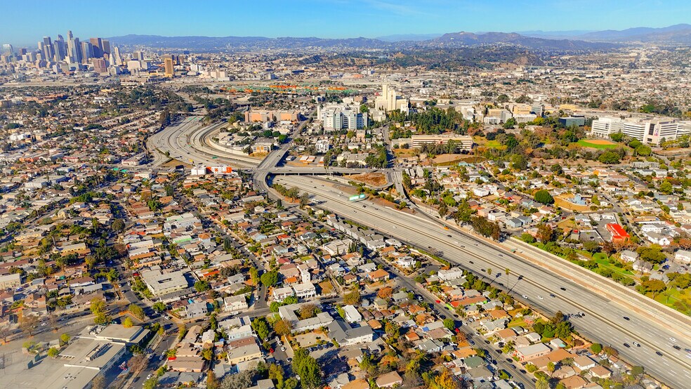 More Photos Of 2649 Marengo St, Los Angeles Apartments For Sale