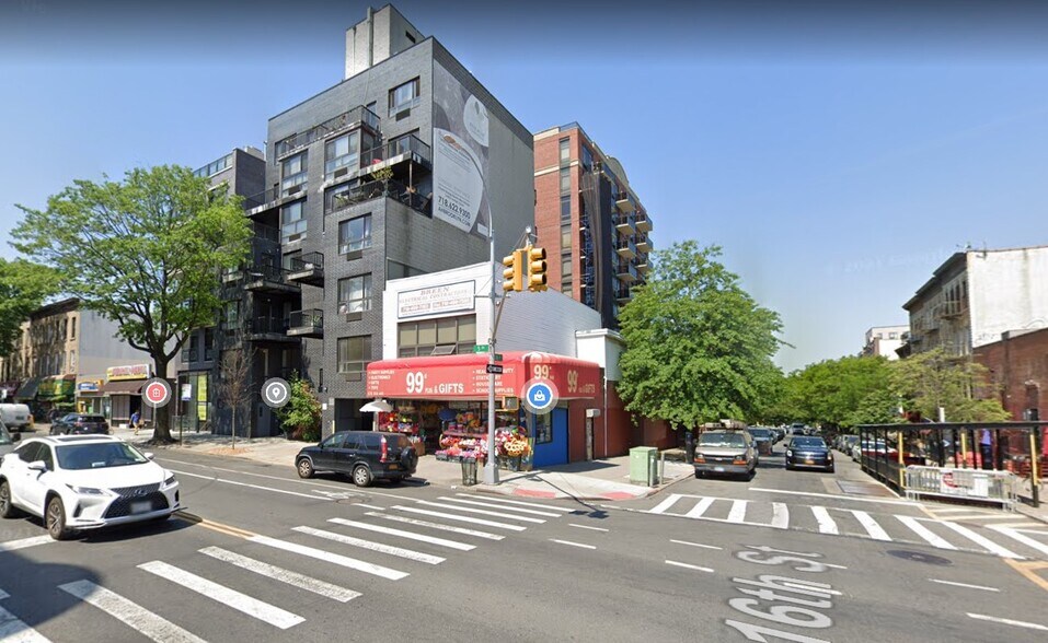 More Photos Of 570 5th Ave, Brooklyn Storefront Retail Office For Lease