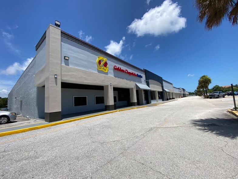 More Photos Of 7121-7177 S US Highway 1, Port Saint Lucie General Retail For Lease
