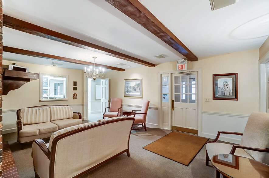 More Photos Of 1354 N Monroe Dr, Xenia Medical For Lease