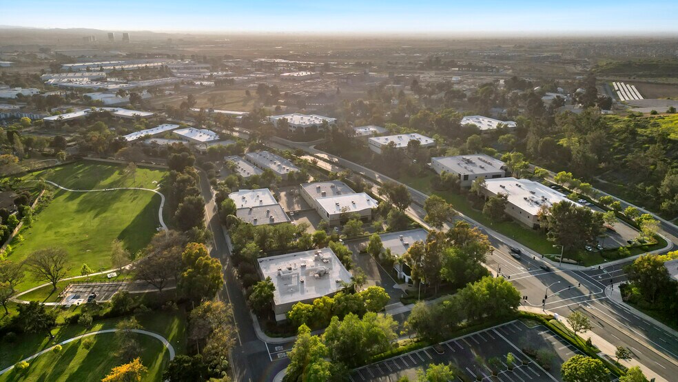 More Photos Of 27 Spectrum Pointe Dr, Lake Forest Flex For Sale