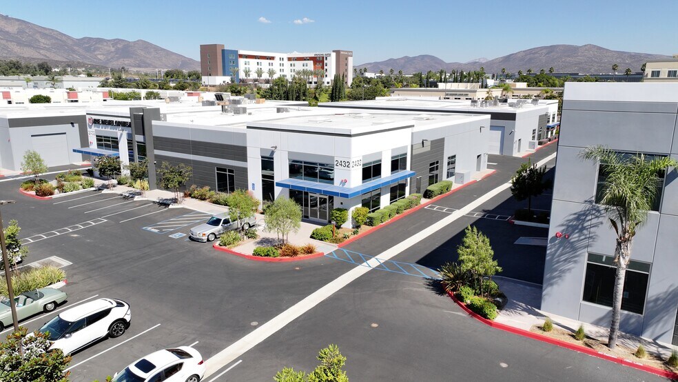 More Photos Of 2432 Fenton St, Chula Vista Light Distribution For Sale