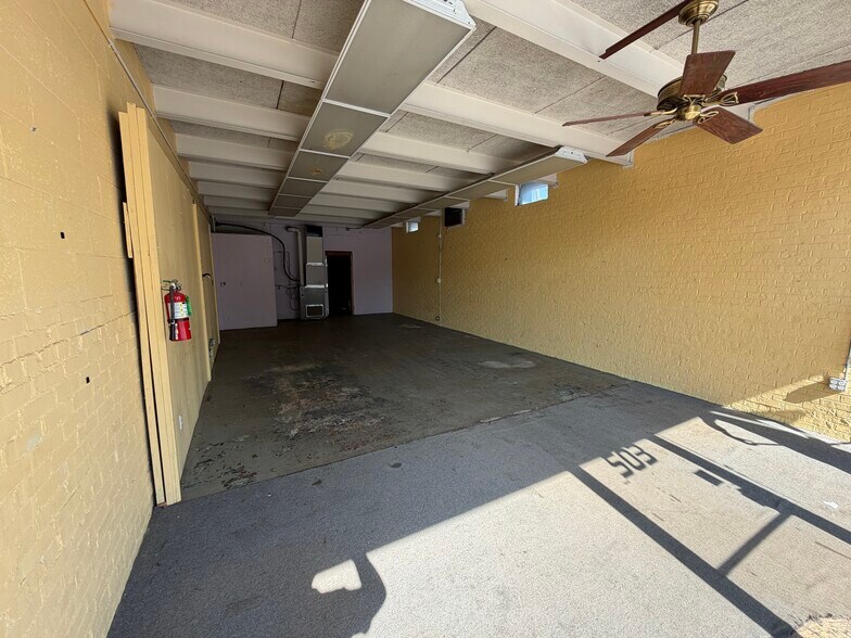 More Photos Of 503 Poinsett Hwy, Greenville Office For Lease