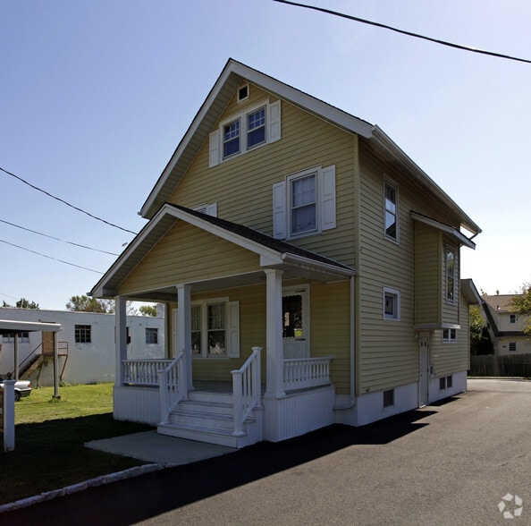More Photos Of 211 W End Ave, Raritan Coworking Space