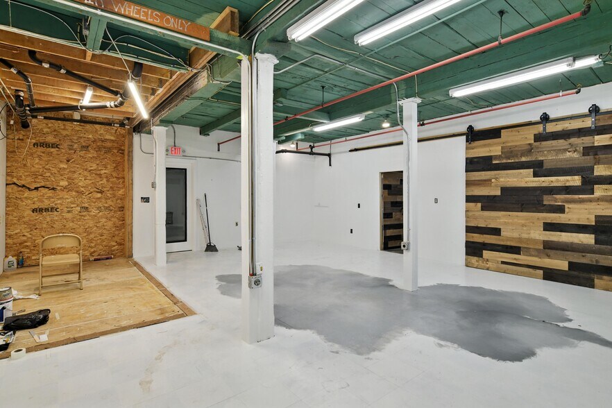 More Photos Of 100 Central St, Southbridge General Retail For Lease