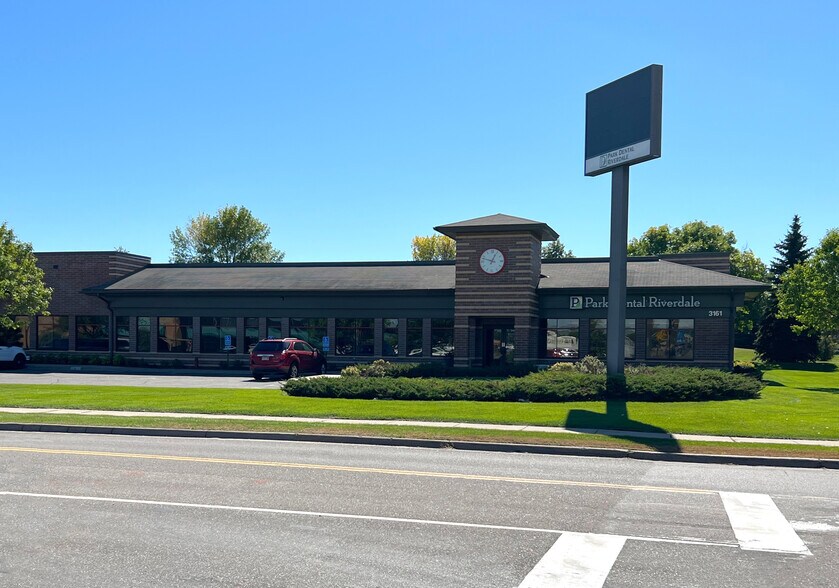 More Photos Of 3161 NW Northdale Blvd, Minneapolis Office For Lease