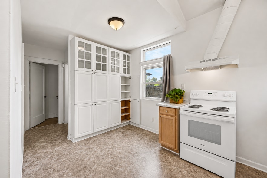 More Photos Of 611 Delaware Ave, Dayton Apartments For Sale
