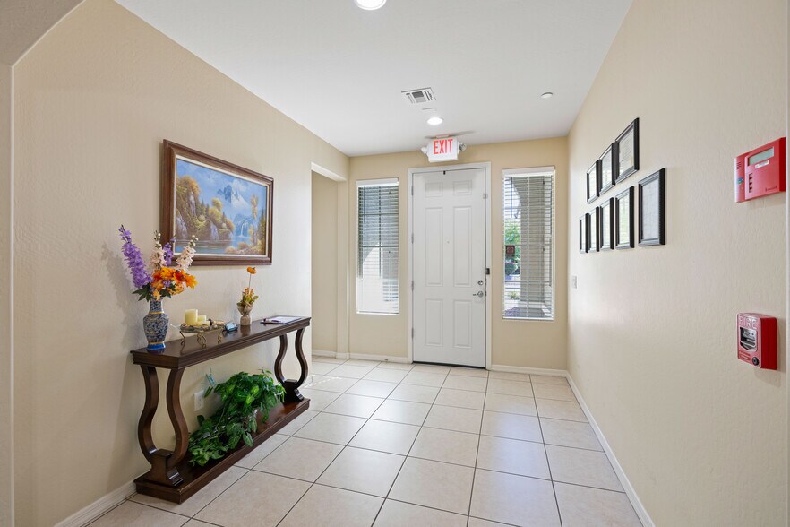 More Photos Of 18000 W Assisted Living Home LN, Surprise Assisted Living For Sale