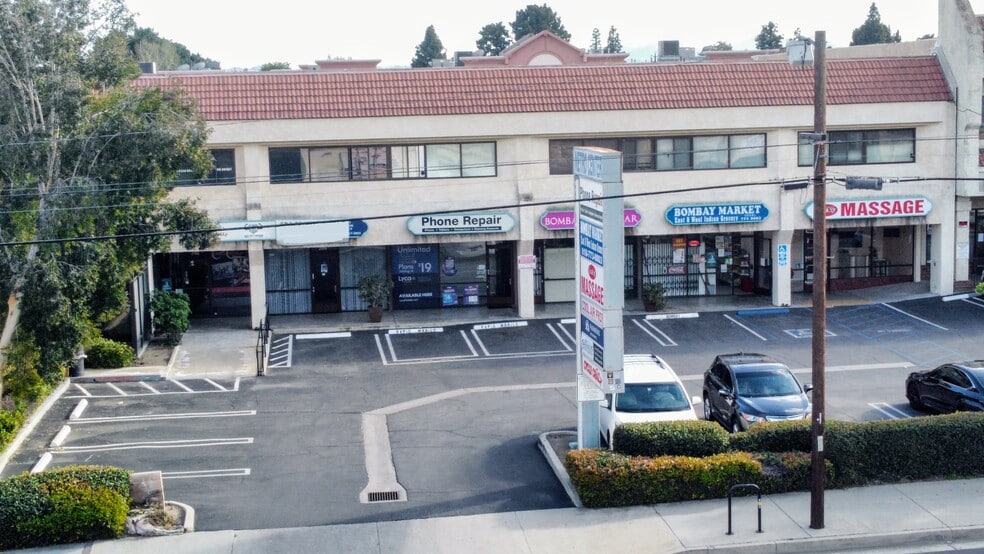 More Photos Of 21010-21018 Devonshire St, Chatsworth Unknown For Lease