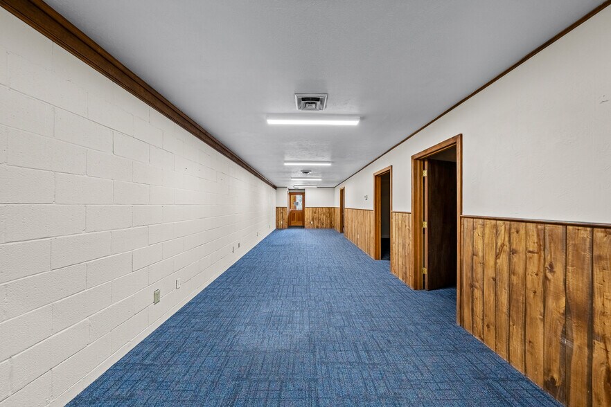 More Photos Of 960 E 2nd Ave, Durango Office For Sale