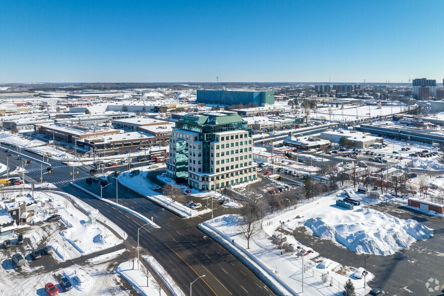 More Photos Of 1730 St Laurent Blvd, Ottawa Medical For Lease