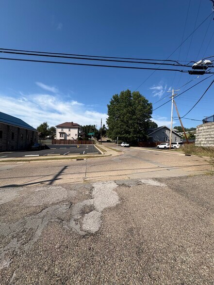 More Photos Of 2017 Sunset Blvd, Steubenville Office For Lease