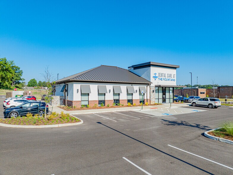 More Photos Of 4033 Fountain Ln, Horn Lake Healthcare For Sale