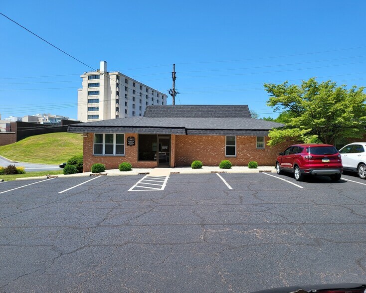 Primary Photo Of 1630 East High St, Pottstown Unknown For Lease