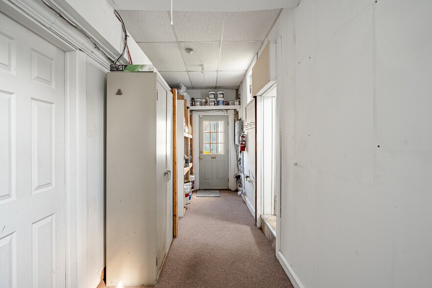 More Photos Of 663 Clearview Ave, Trevose Light Manufacturing For Sale