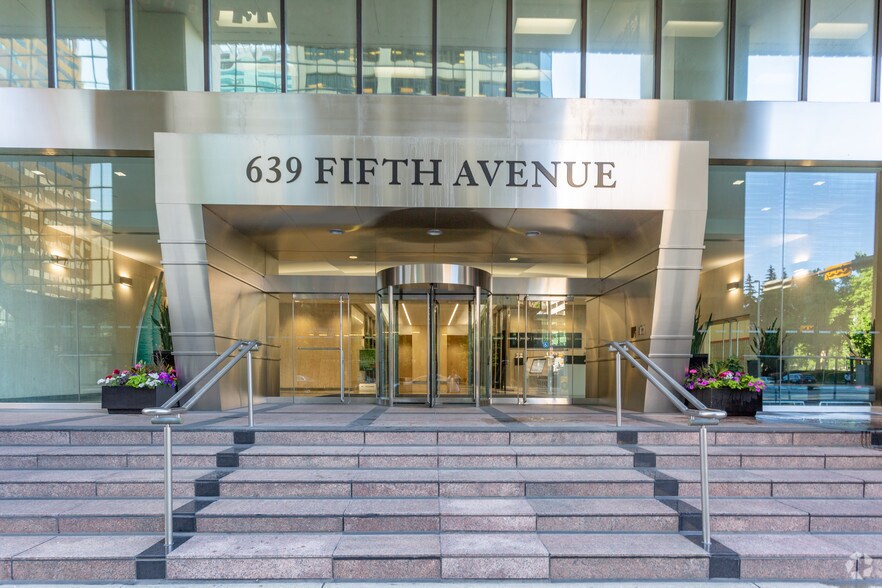 More Photos Of 639 5th Ave SW, Calgary Office For Lease
