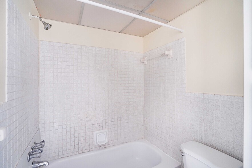 More Photos Of 100 SE 21 St, Fort Lauderdale Apartments For Sale