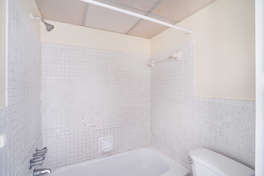More Photos Of 100 SE 21 St, Fort Lauderdale Apartments For Sale