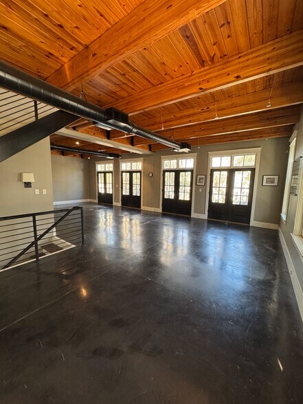 More Photos Of 19 Market, Beaufort Office For Lease