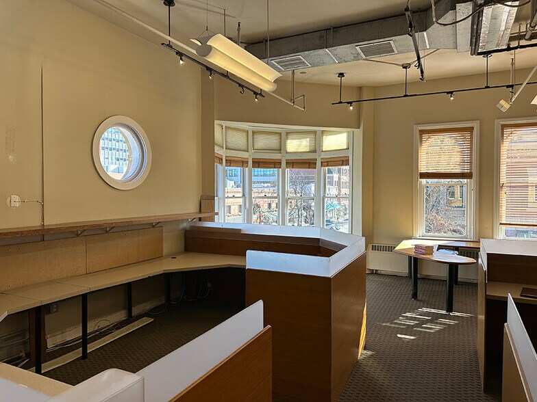 More Photos Of 1245 Pearl St, Boulder Storefront Retail Office For Lease