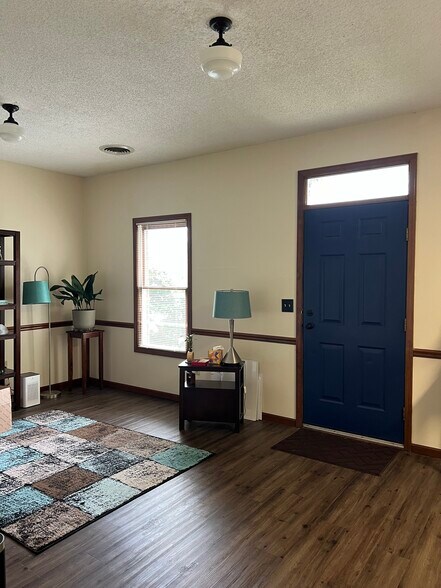 More Photos Of 1930 N Lakeman Dr, Bellbrook Office For Lease
